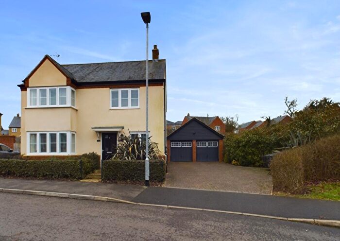 4 Bedroom Detached House For Sale In Toll Gate Street, Tingewick, MK18