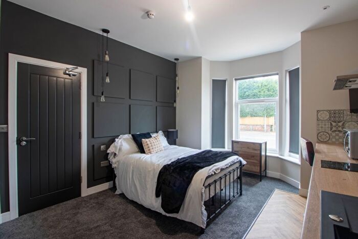 1 Bedroom Terraced House To Rent In Room Station Road, Beeston, Nottingham, NG9