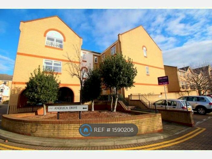 1 Bedroom Flat To Rent In Angelica Drive, London, E6
