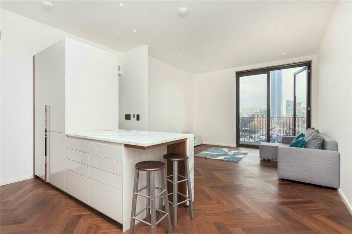 1 Bedroom Flat To Rent In Ambassador Building, Embassy Gardens, London, SW11