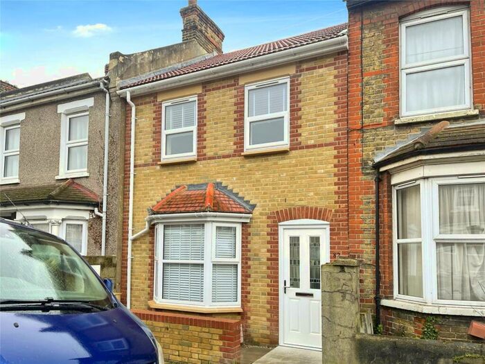 2 Bedroom Terraced House To Rent In Havelock Road, Gravesend, Kent, DA11
