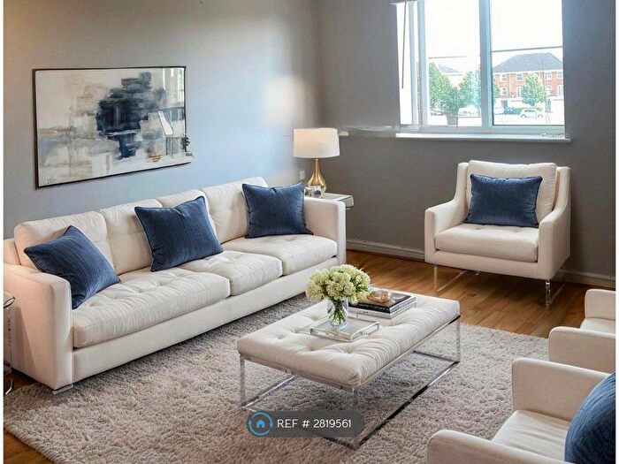 2 Bedroom Flat To Rent In Beaufort Square, Cardiff, CF24