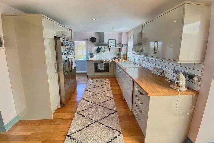 3 Bedroom Semi-Detached House For Sale In Beaumaris Close, Allesley Green, Coventry, CV5