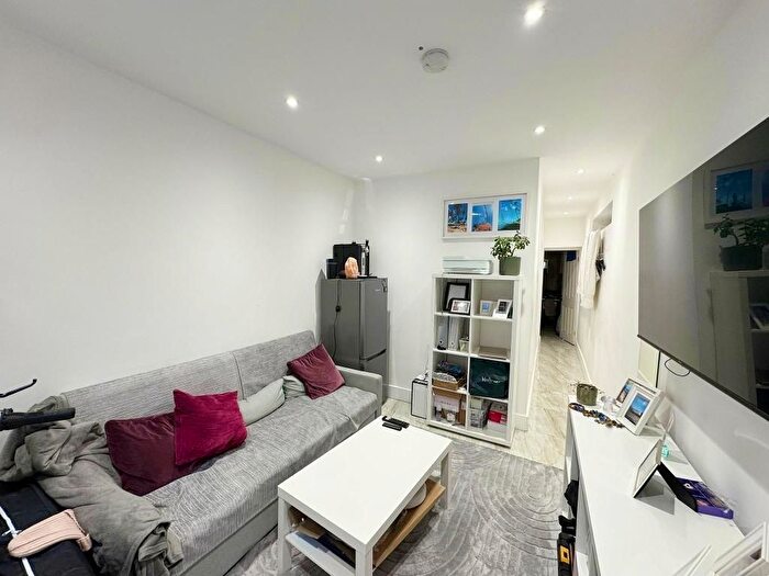 4 Bedroom Terraced House For Sale In Mount Pleasant, Wembley, HA0