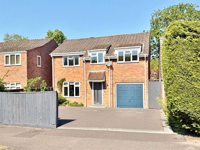4 Bedroom Detached House For Sale In Crane Drive, Verwood, BH31