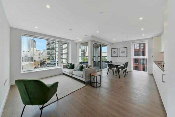 2 Bedroom Flat To Rent In Hurlock Heights, Elephant Park, Elephant Amp; Castle, SE17