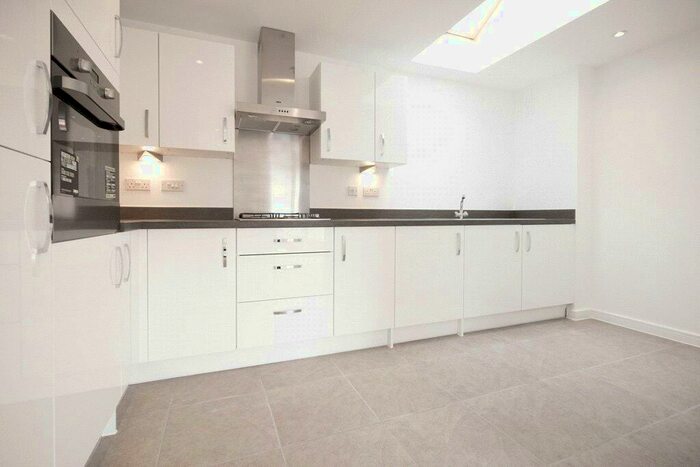2 Bedroom Apartment To Rent In Whitsun Leaze, Charlton Hayes, Bristol, BS34