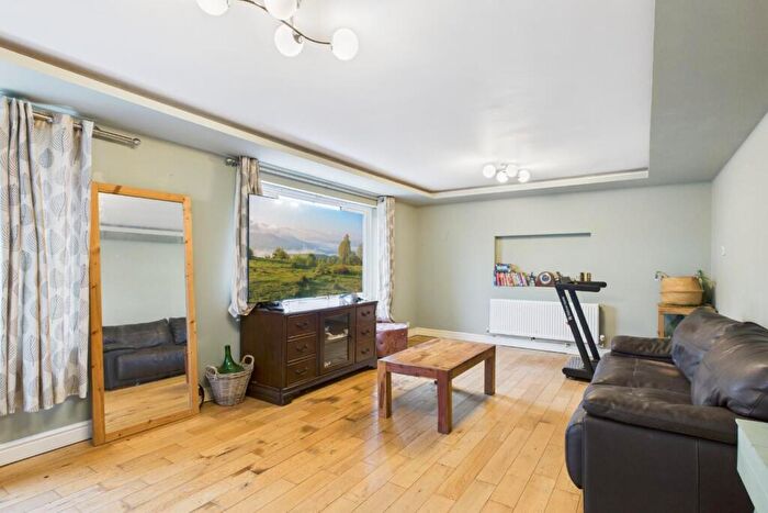 5 Bedroom Chalet For Sale In Redcastle Road, Thetford, IP24