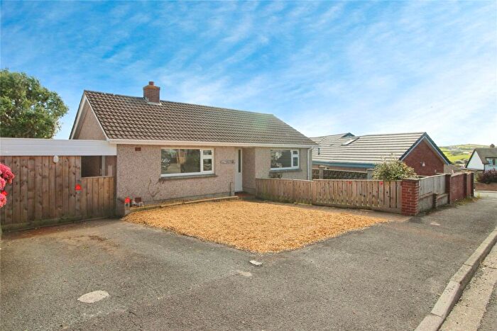 2 Bedroom Bungalow To Rent In Bude, Cornwall, EX23