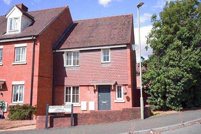 3 Bedroom End Of Terrace House To Rent In Robinson Road, Wootton, OX1