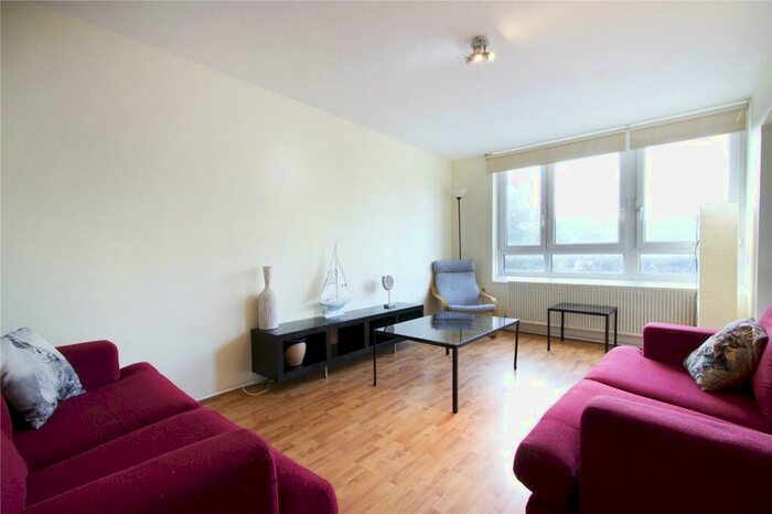 3 Bedroom Apartment To Rent In Bath Street, London, EC1V