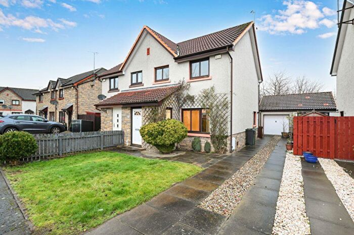 3 Bedroom Semi-Detached House For Sale In King's Meadow, Prestonfield, Edinburgh, EH16