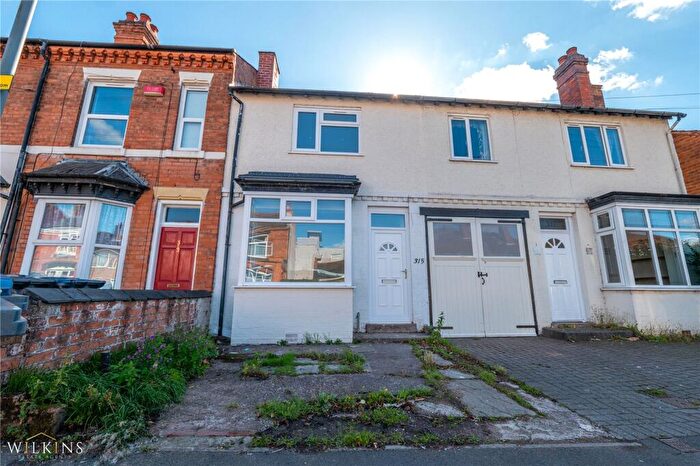 3 Bedroom Terraced House For Sale In Highbridge Road, Sutton Coldfield, West Midlands, B73