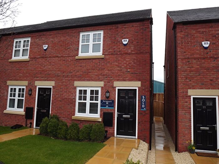 2 Bedroom Property To Rent In Harper Close, Northwich, CW8