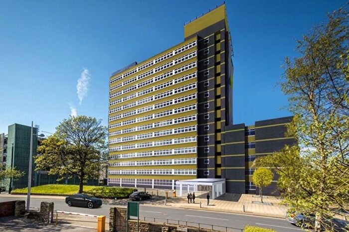 Apartment To Rent In Trinity Road, Bootle, L20