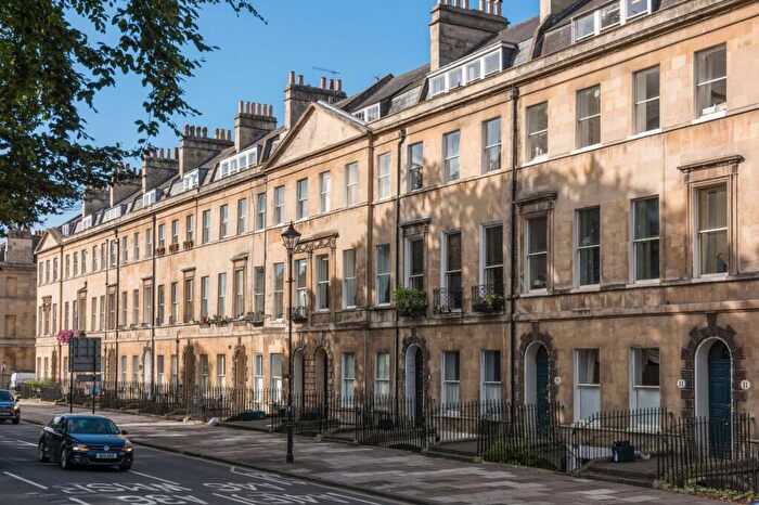 2 Bedroom Apartment For Sale In Sydney Place, Bath, BA2