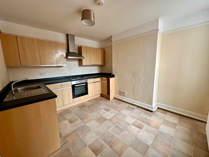 2 Bedroom Flat To Rent In High Street, Gosport, PO12
