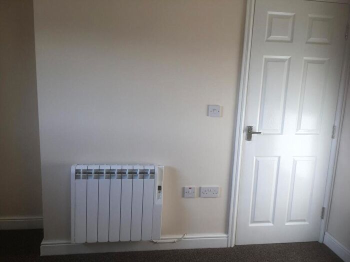 2 Bedroom Apartment To Rent In Victoria Road, Burton-On-Trent, DE14