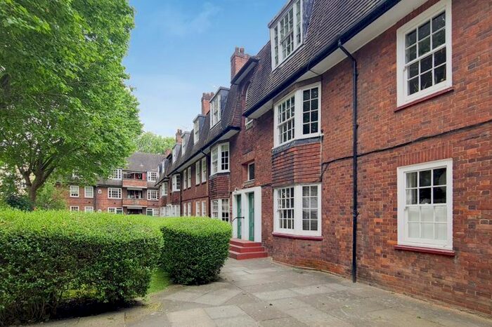 2 Bedroom Flat To Rent In Murdoch House, Moodkee Street, SE16