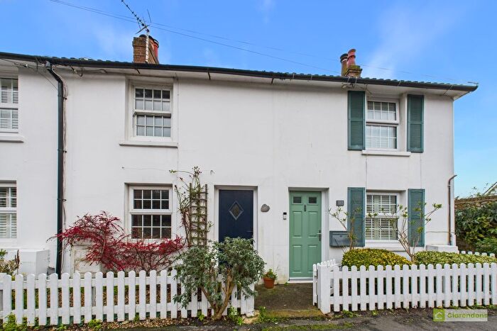 2 Bedroom Cottage For Sale In Church Street, Willingdon, BN22