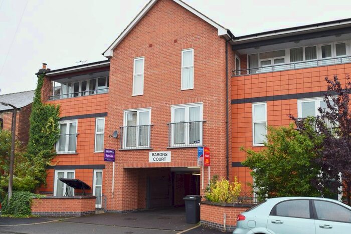 1 Bedroom Flat To Rent In Barons Court, Burton-On-Trent, Staffordshire DE14