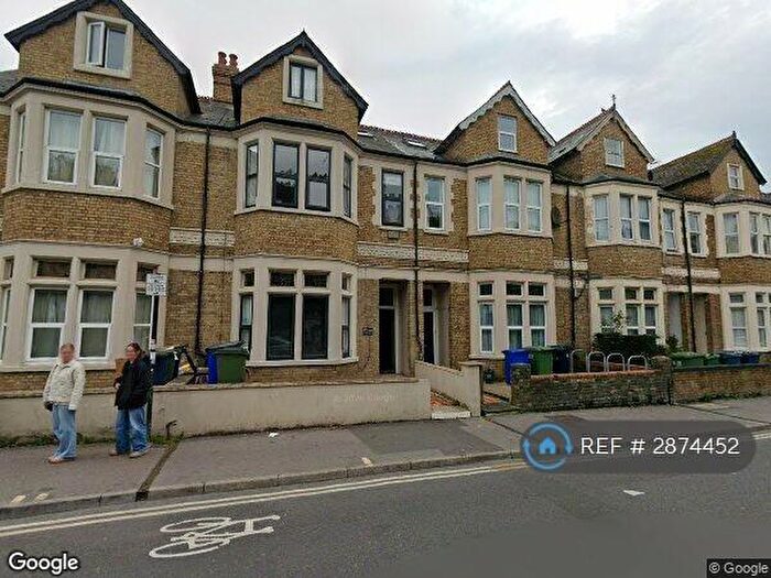 5 Bedroom Flat To Rent In Cowley Road, Oxford, OX4