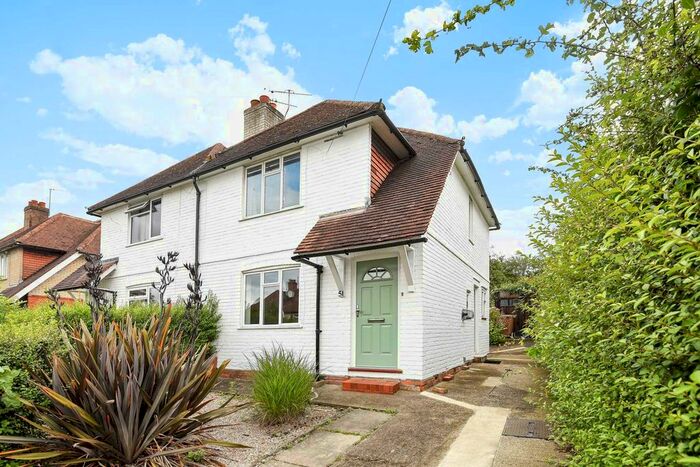 3 Bedroom Semi-Detached House To Rent In Raymond Crescent, Guildford GU2