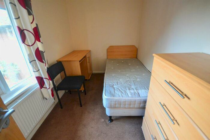 5 Bedroom Flat To Rent In Flat, The Forum, Tiverton Way, Cambridge, CB1
