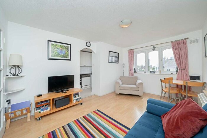 1 Bedroom Flat To Rent In Harrow Road, Kensal Green, NW10