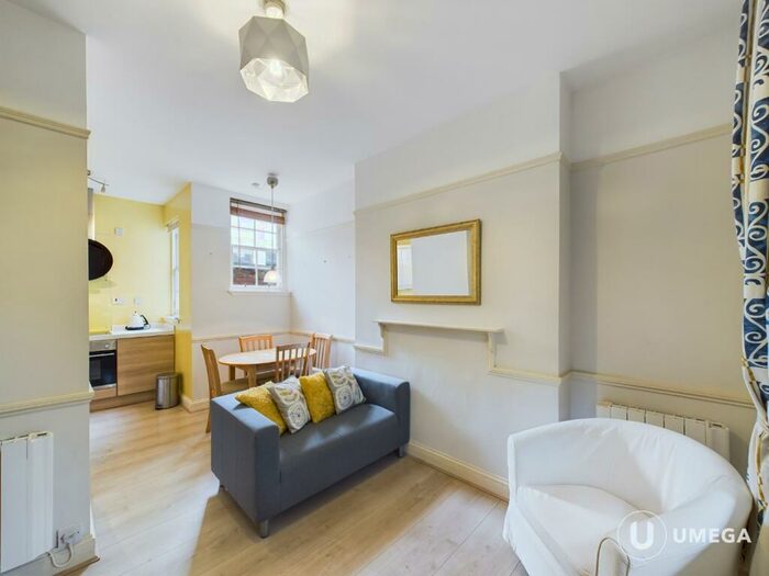 2 Bedroom Flat To Rent In West Port, Grassmarket, Edinburgh, EH1