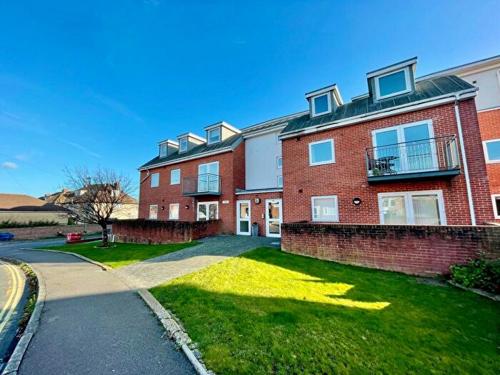 2 Bedroom Flat To Rent In Fareham Quays, Fareham, PO16