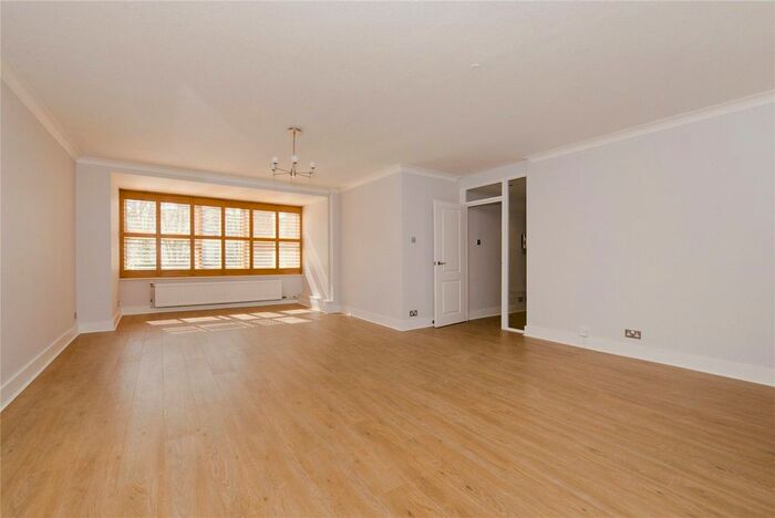 2 Bedroom Flat To Rent In Gloucester Avenue, Primrose Hill, NW1