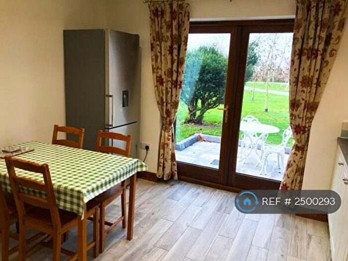2 Bedroom Bungalow To Rent In Cadeby Lane, Cadeby, Nuneaton, CV13