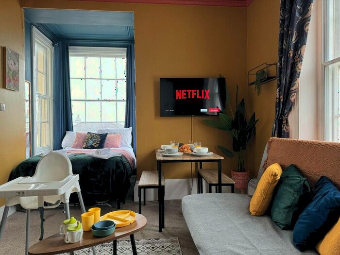 1 Bedroom Flat To Rent In Belvedere Street, Ryde, Isle Of Wight, PO33