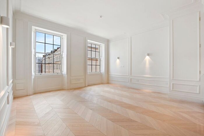 2 Bedroom Flat To Rent In Eaton Place, London, SW1X