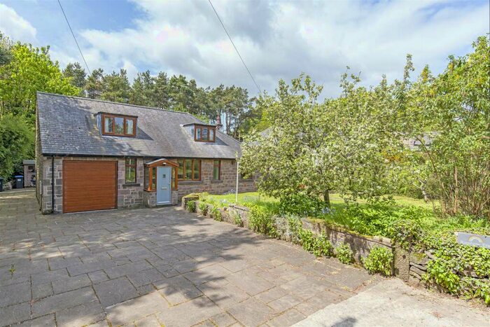 3 Bedroom Detached House For Sale In Ashford Lane, Bakewell, DE45