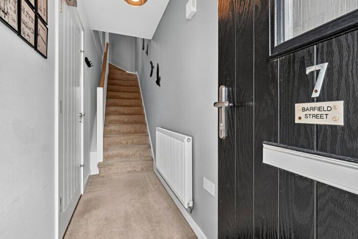 2 Bedroom Detached House For Sale In Barfield Street, Uppingham, Oakham, LE15