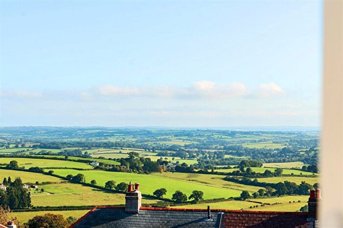 3 Bedroom Detached House For Sale In Launceston, PL15