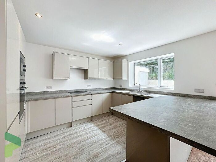 4 Bedroom Semi-Detached House For Sale In Kentmere Drive, Blackburn, BB2