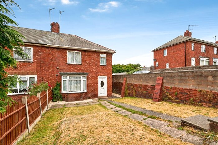 3 Bedroom End Of Terrace House For Sale In Dial Lane, West Bromwich, B70