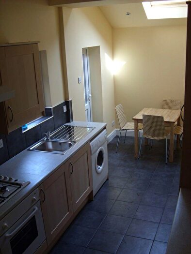 3 Bedroom House To Rent In Heeley Road, B29