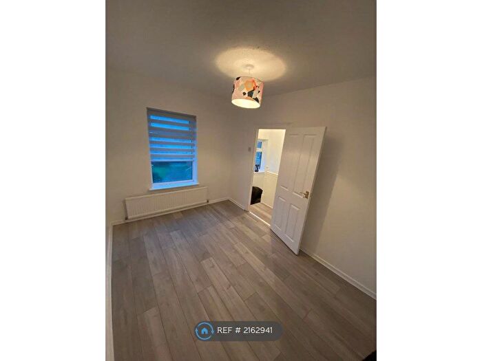 5 Bedroom Terraced House To Rent In Luton Road, Chatham, ME4