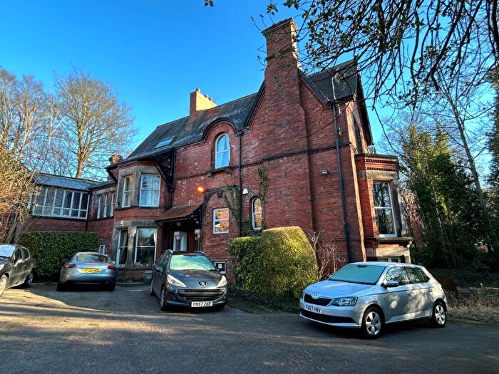 Flat To Rent In Cardigan Road, Headingley, Leeds, LS6