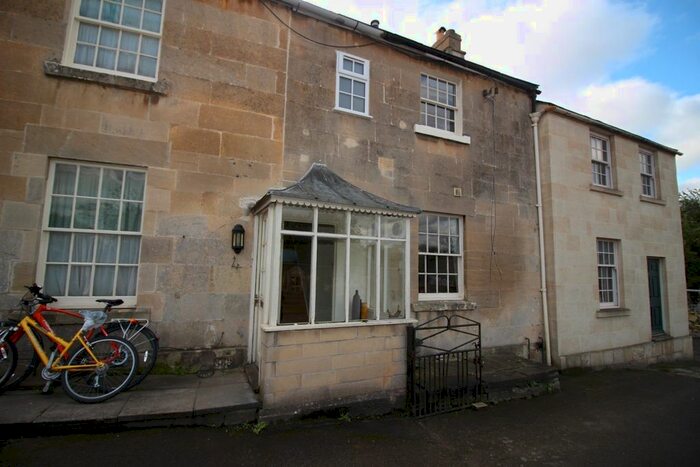 2 Bedroom End Of Terrace House To Rent In Darlington Road, Bath, BA2