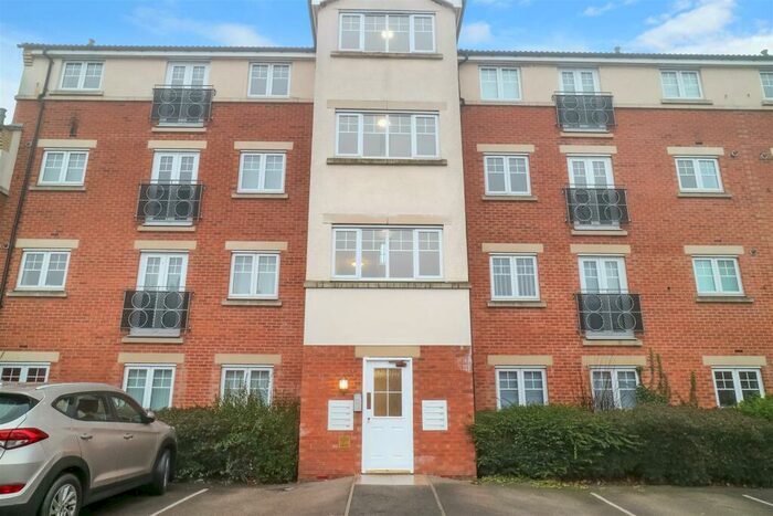 2 Bedroom Apartment To Rent In Appleby Close, Darlington, DL1