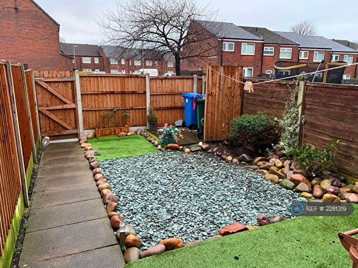 3 Bedroom Terraced House To Rent In Crossbank Way, Middleton, Manchester, M24