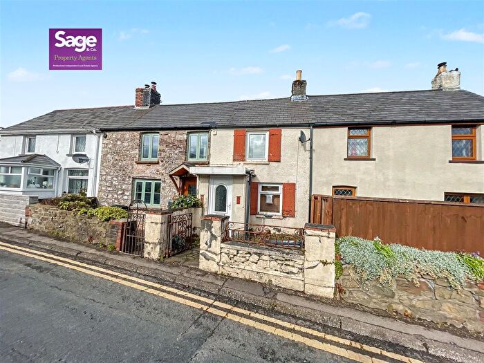 2 Bedroom Terraced House For Sale In High Cross Road, Rogerstone, Newport, NP10