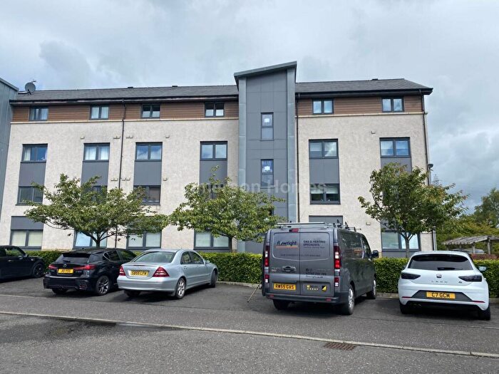 2 Bedroom Flat To Rent In Millview Crescent, Johnstone, PA5