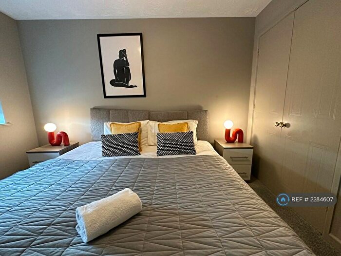 3 Bedroom Semi-Detached House To Rent In Aden Court, Swindon, SN25