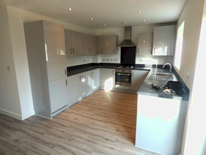 3 Bedroom Semi-Detached House To Rent In Ayr View, Bourne, PE10